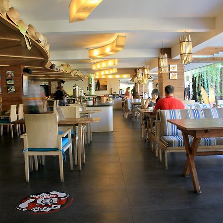 Bliss Surfer Hotel By Tritama Hospitality Legian Exteriér fotografie