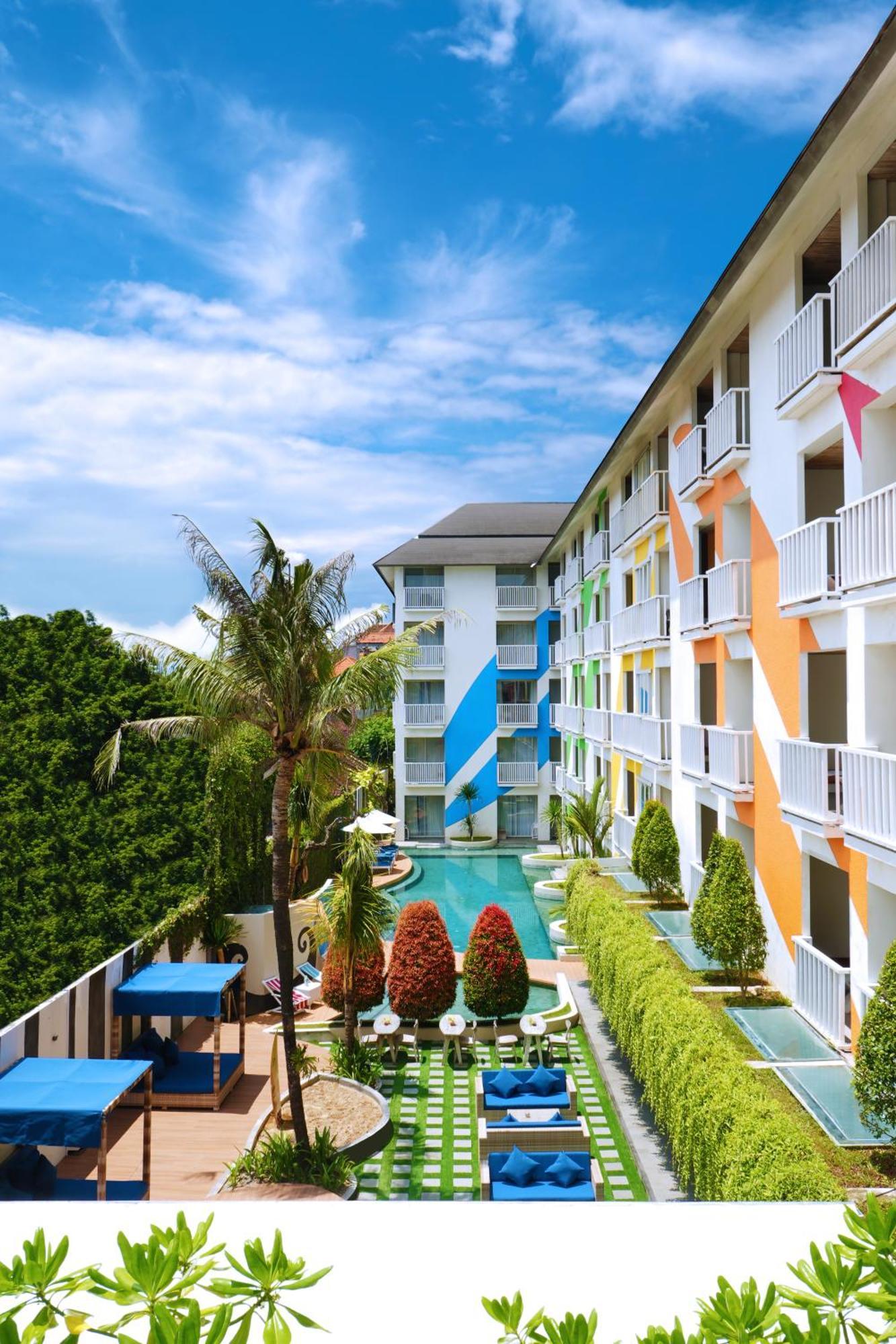 Bliss Surfer Hotel By Tritama Hospitality Legian Exteriér fotografie