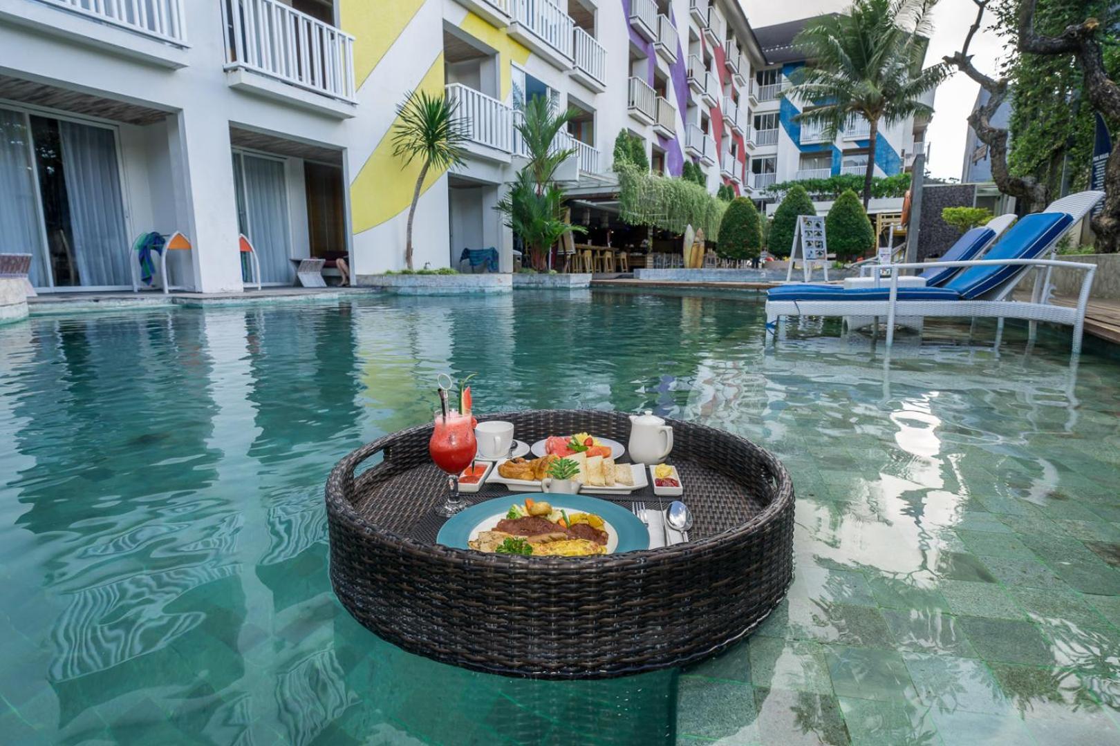 Bliss Surfer Hotel By Tritama Hospitality Legian Exteriér fotografie